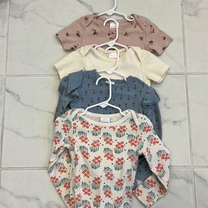 Hanna Andersson onesies in size 3T - 4 together